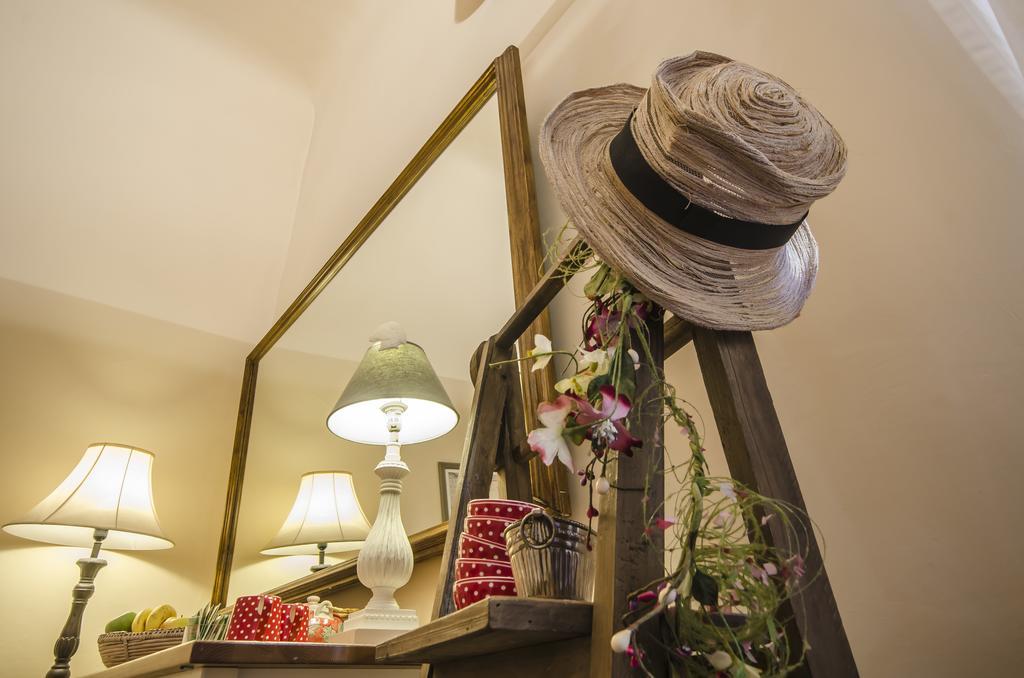 La Boheme Bed and Breakfast Λούκα Εξωτερικό φωτογραφία