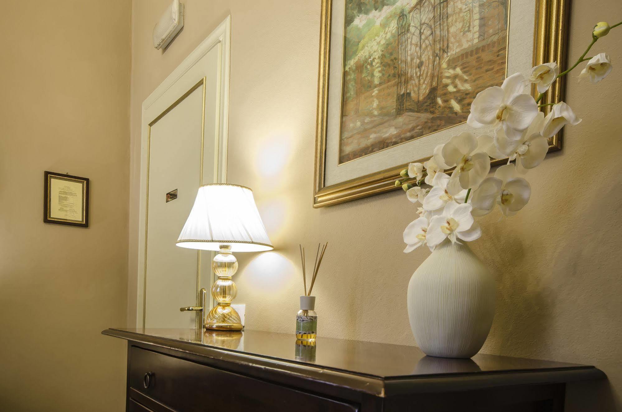 La Boheme Bed and Breakfast Λούκα Εξωτερικό φωτογραφία