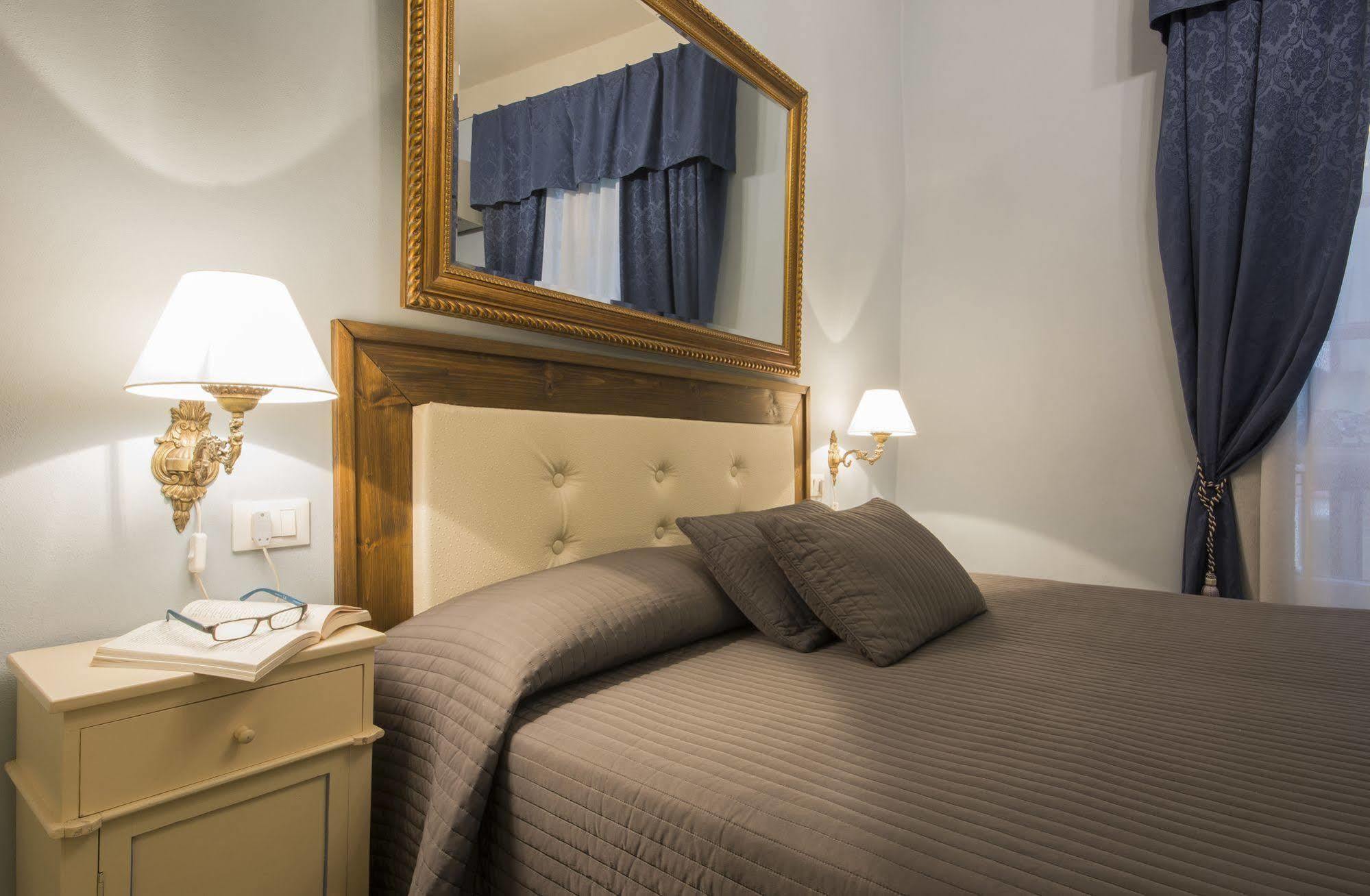 La Boheme Bed and Breakfast Λούκα Εξωτερικό φωτογραφία